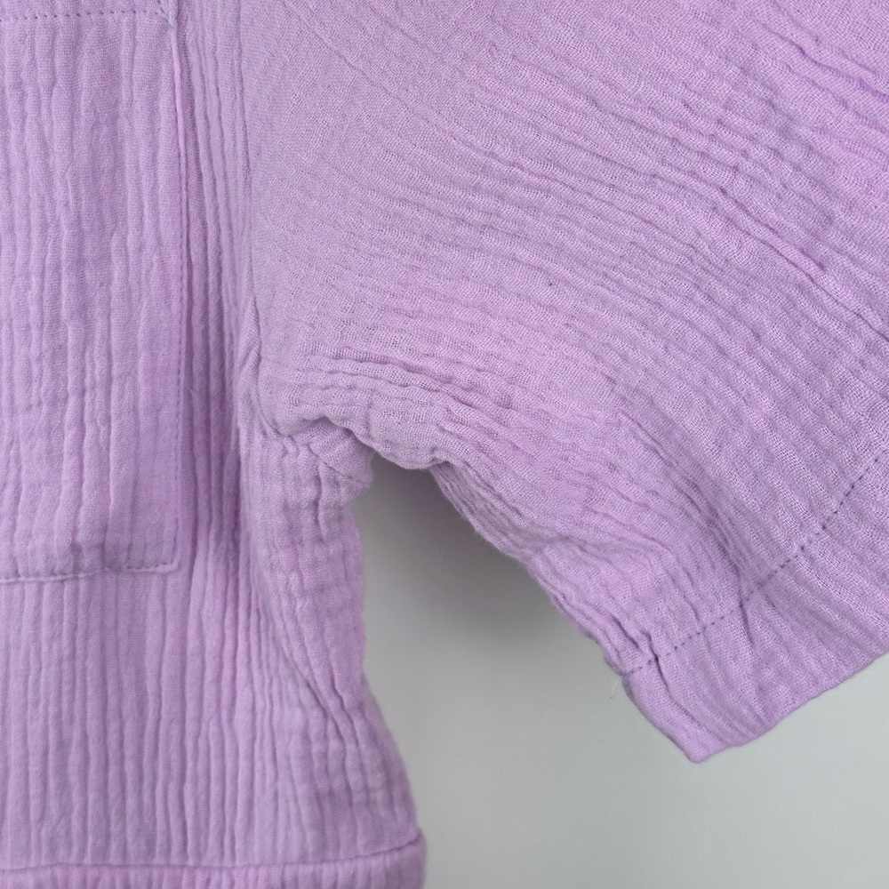 Women's Loose Fit Textured Romper w/ Tied Waist - Picture 3 of 8